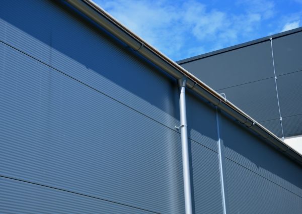 Commercial Gutter Replacement in Miami Beach