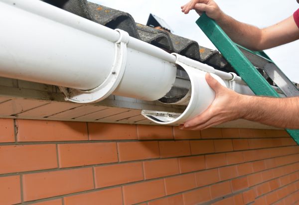 Gutter Seam Repair in Miami Beach