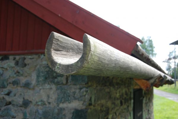 Wooden Gutter Repair in Miami Beach