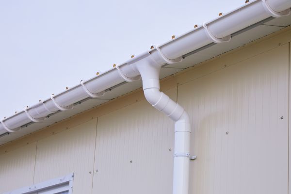 Pvc Gutter Replacement in Miami Beach