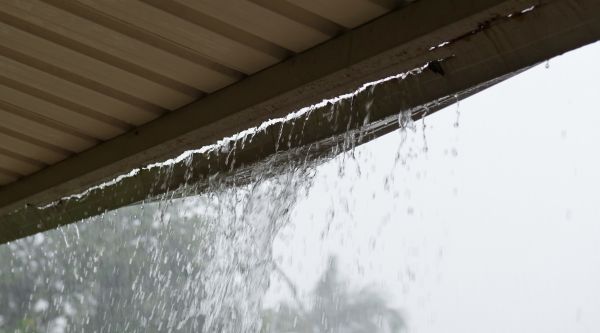 Cost of Leaking Gutter Repair in Miami Beach