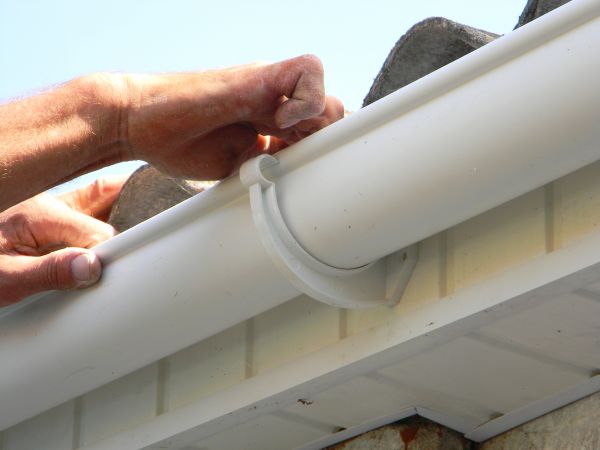 Plastic Gutter Repair in Miami Beach