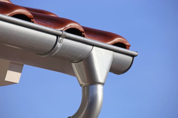 Steel Gutter Installation in Miami Beach