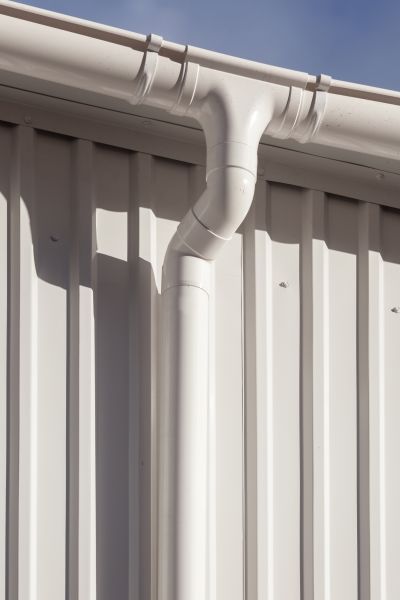 Building Gutter Replacement in Miami Beach